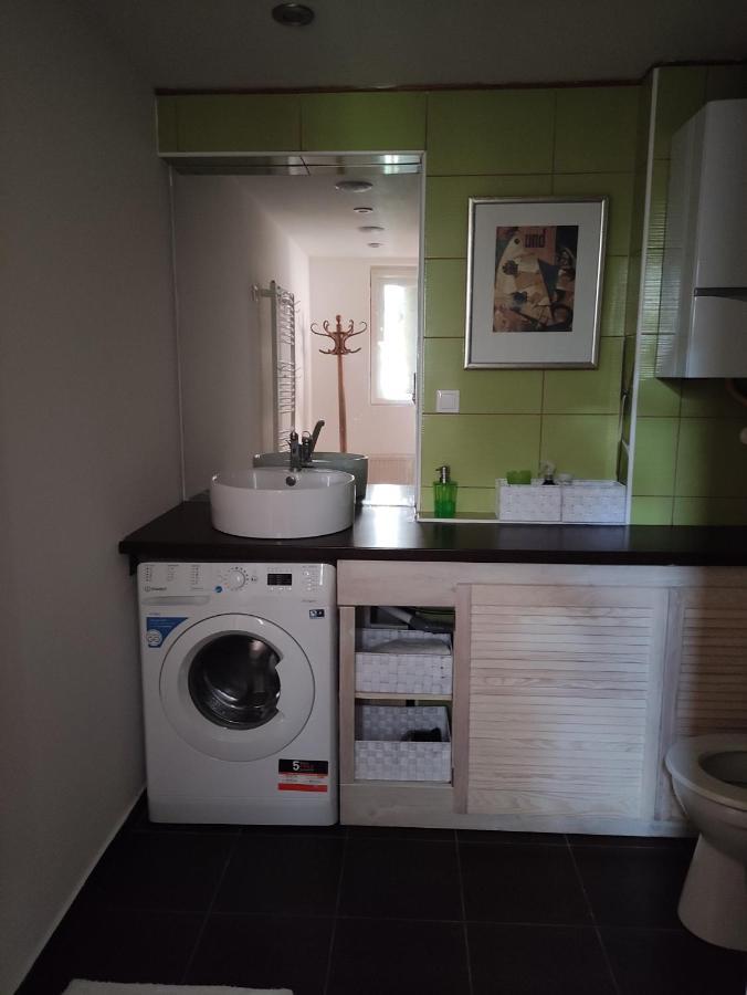 Patak28 Apartmanok โชพรอน ภายนอก รูปภาพ