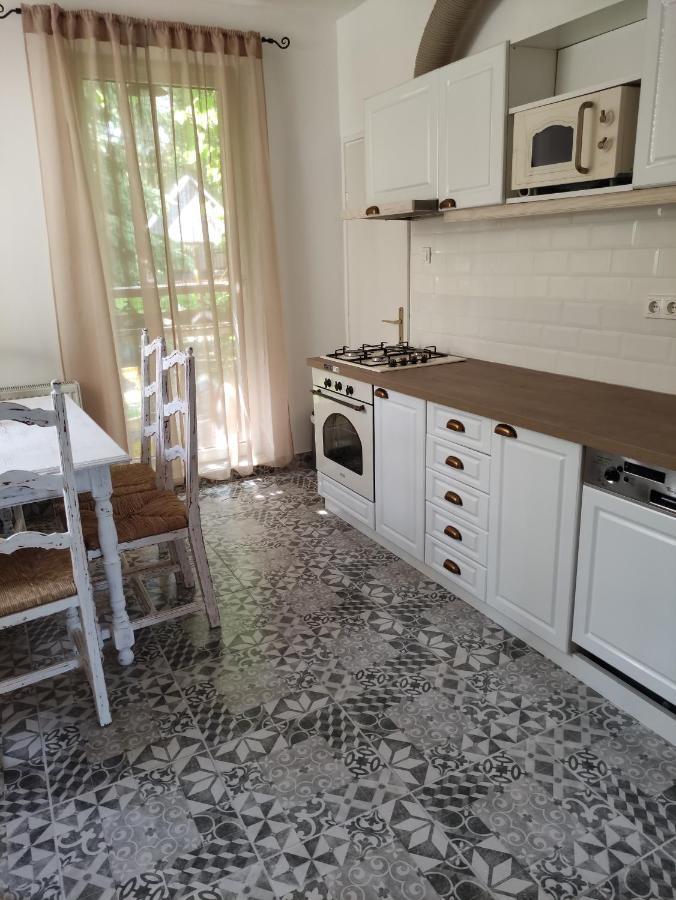 Patak28 Apartmanok โชพรอน ภายนอก รูปภาพ