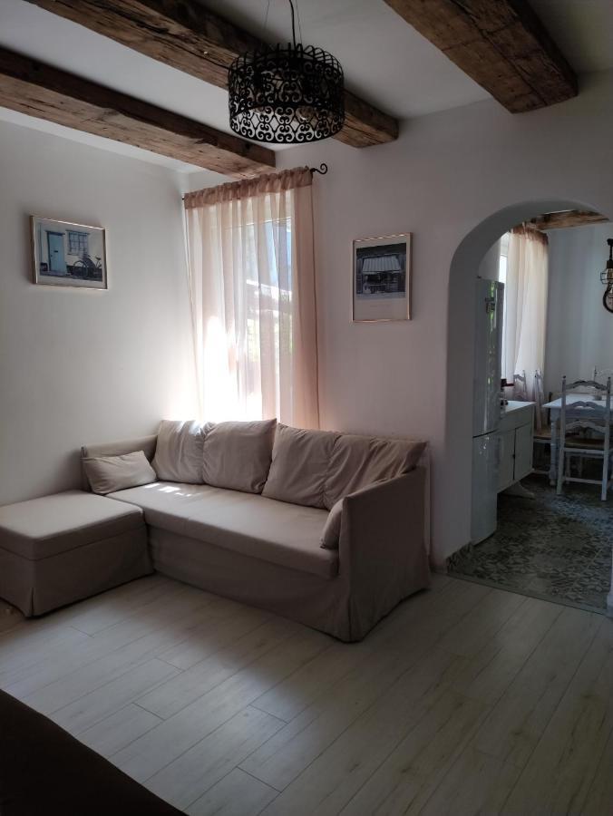 Patak28 Apartmanok โชพรอน ภายนอก รูปภาพ
